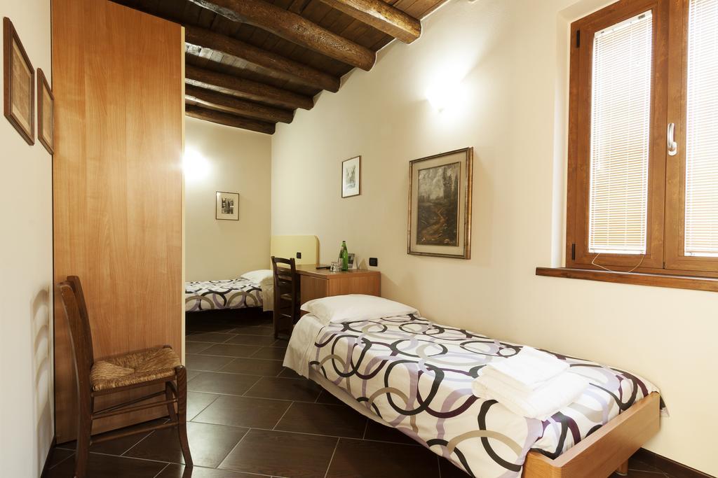 Albergo Trattoria Dazze Marcheno Exterior photo