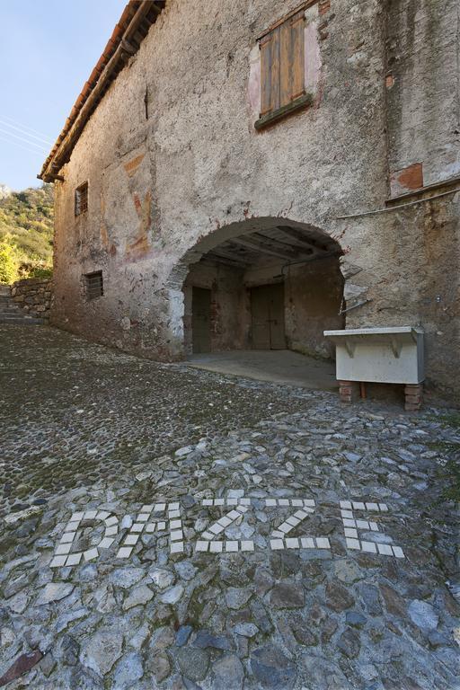 Albergo Trattoria Dazze Marcheno Exterior photo